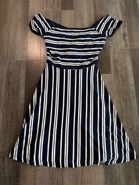 LOFT Size Small Petite Cross-Back Dress